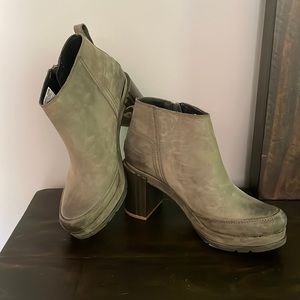 Sorel Blake Bootie-Gray/Beige Leather